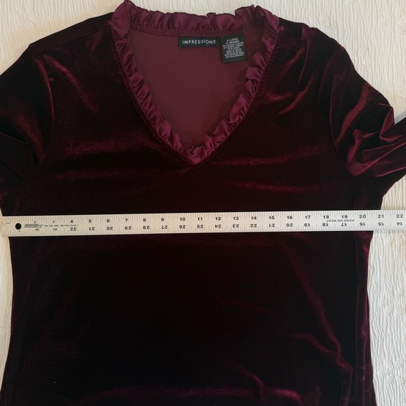 Long sleeve velvet top ruffles burgundy size XL - Picture 9 of 12